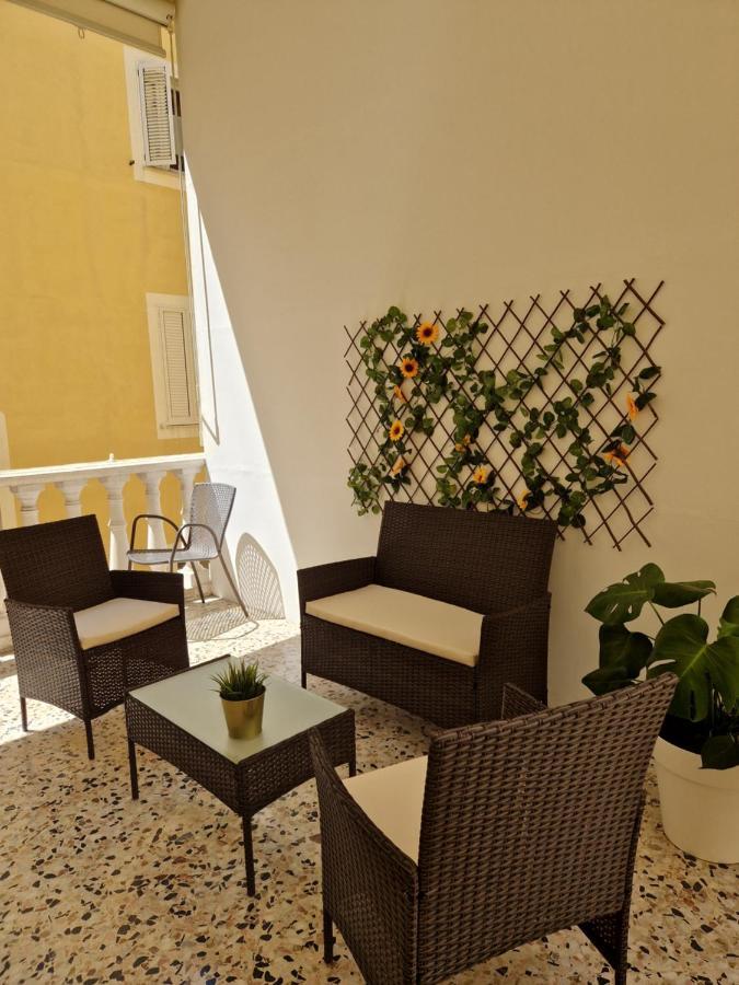 Tamborino Terrace Apartment - Salento Apartments Collection Лечче Экстерьер фото