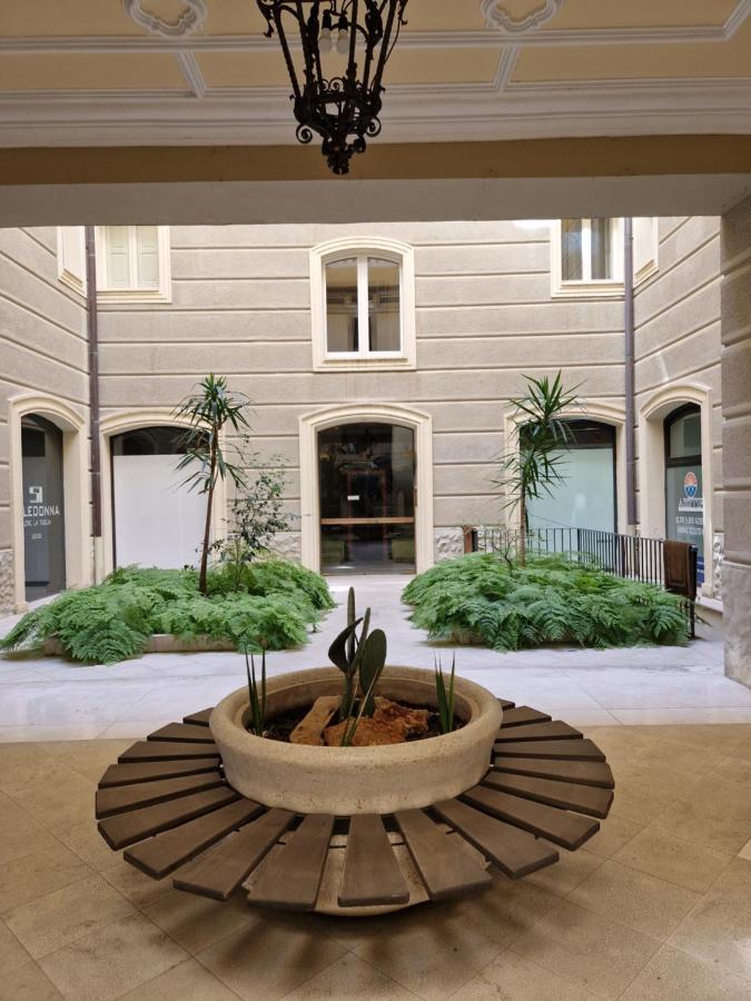 Tamborino Terrace Apartment - Salento Apartments Collection Лечче Экстерьер фото